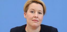 Giffey will nicht SPD-Chefin werden – und stellt Rücktritt in Aussicht