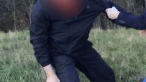 Da der Täter nun identifiziert wurde, haben wir das Foto verpixelt. 