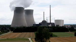 Für die Abschaltung der Kernkraftwerke, so wie hier im bayerischen Gundremmingen, werden die Energiekonzerne vom Bund entschädigt.