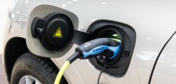 Verlängerung der Förderung für Elektroautos geplant