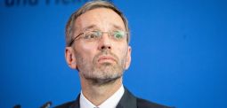 Kickl soll gehen - FPÖ droht alle Minister abzuziehen