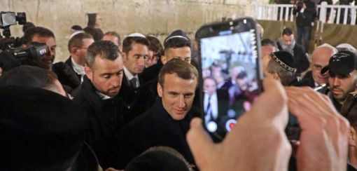 Macron gerät in Jerusalem mit israelischen Polizisten aneinander